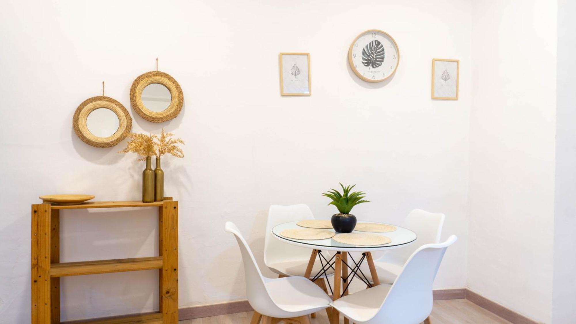 Apartamento Souvenirs مالقة المظهر الخارجي الصورة